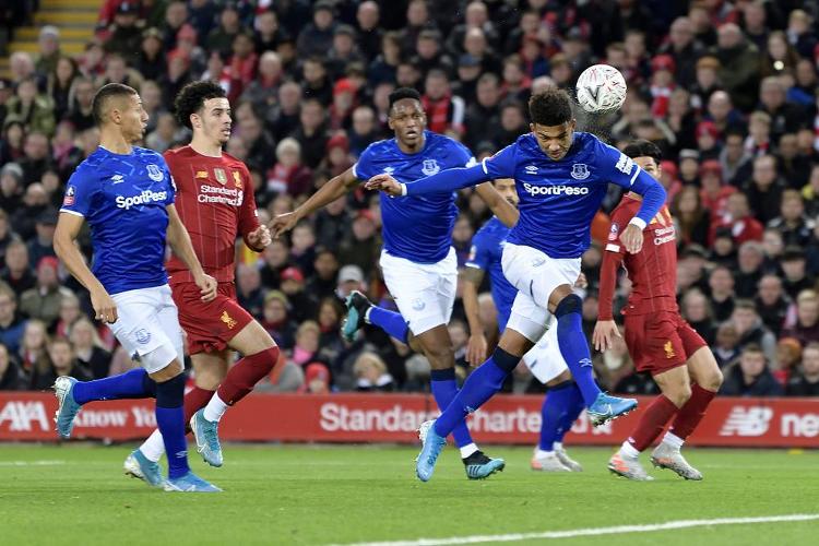 难怪杜兰特会怒砸更衣室！这三大毒瘤不除，火箭永无出头之日