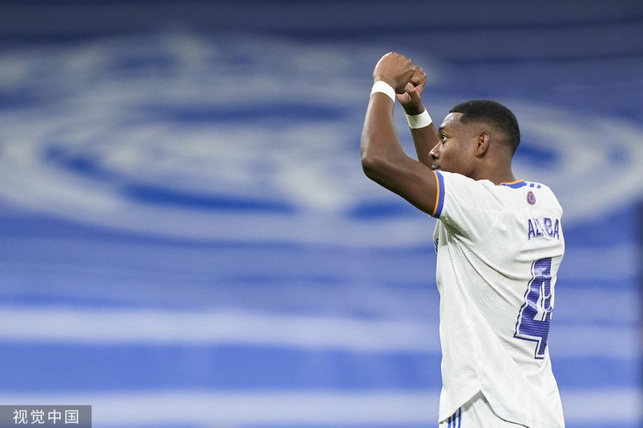 凯尔特人瞄准独行侠内线丹尼尔-加福德，能否真正提升前场深度？