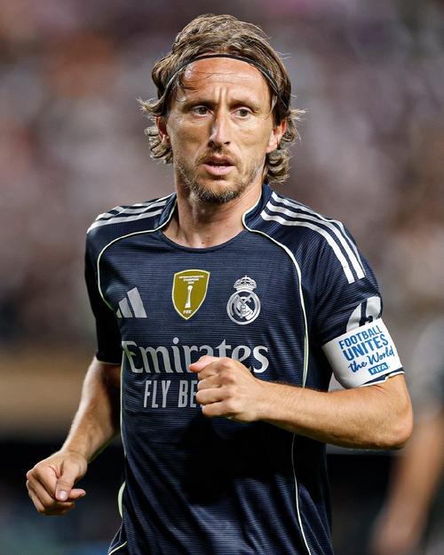 竞品为零，腾讯游戏想成为新赛道第一个吃螃蟹的勇士