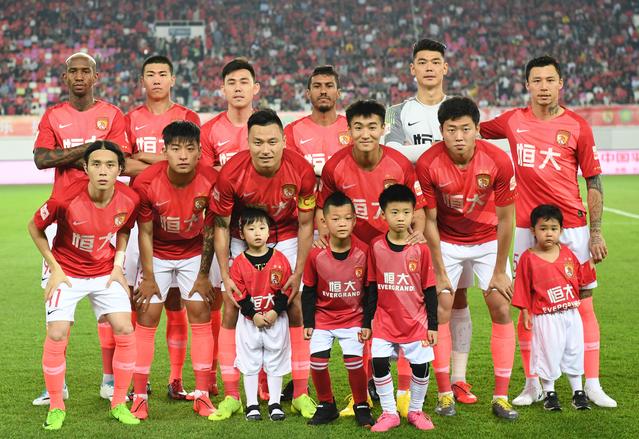 独行侠客场挑战爵士：三大看点解析
